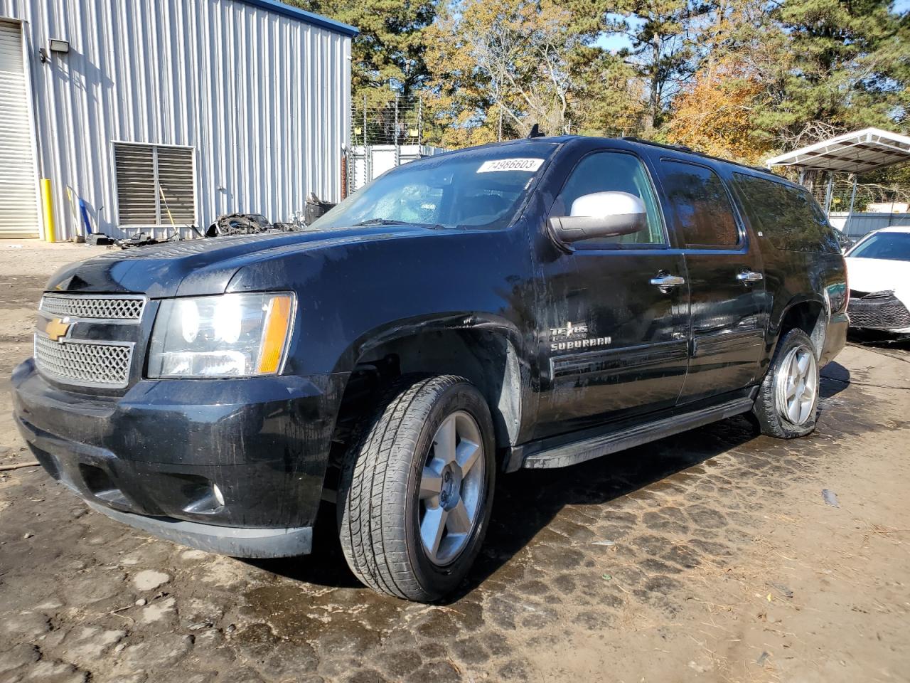 Chevrolet Suburban (2014)