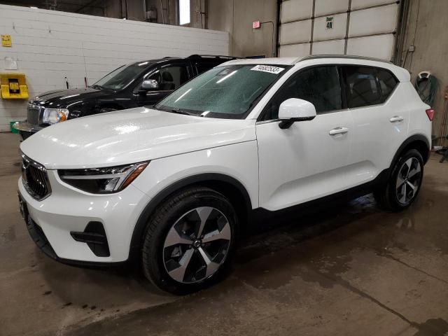 Volvo Xc40 core (2024)