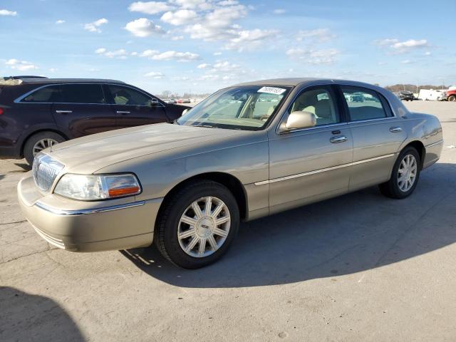 Lincoln Towncar (2007)