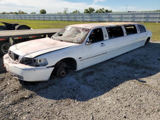 Lincoln Towncar (2003)