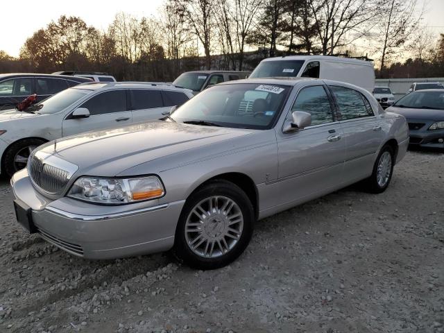 Lincoln Towncar (2007)
