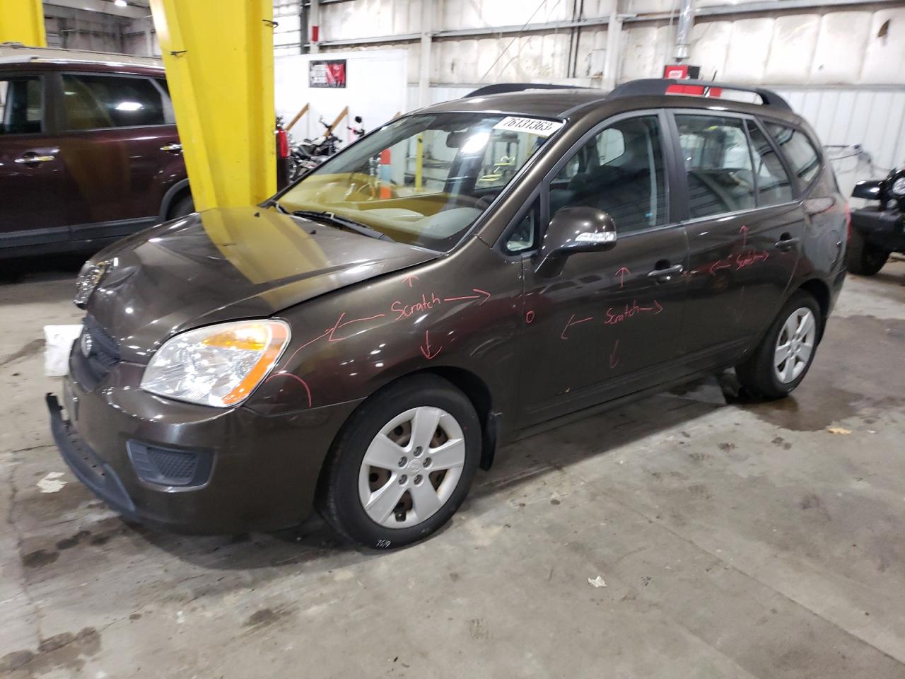 Kia Rondo (2010)