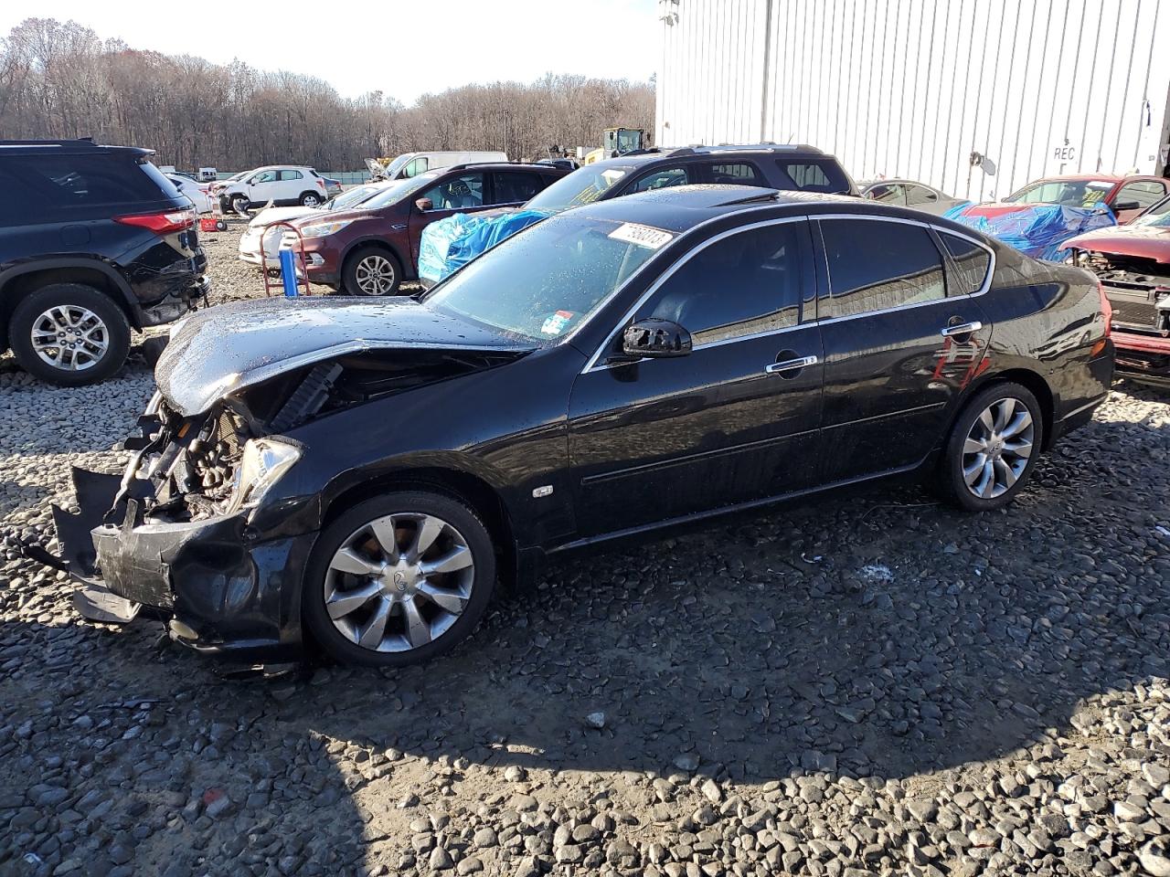 Infiniti M (2006)