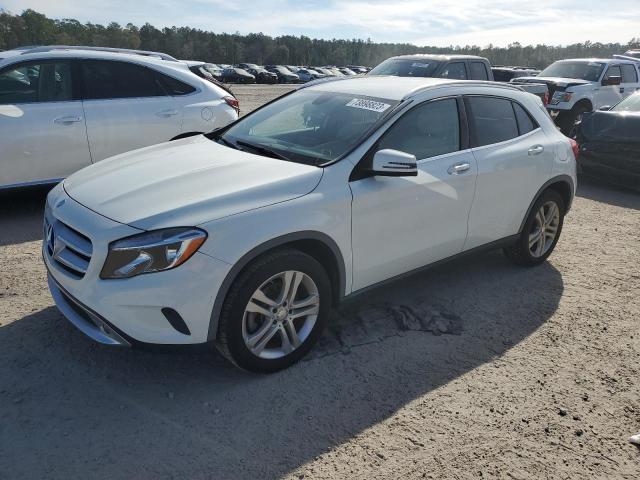 Mercedes-benz Gla-class (2015)