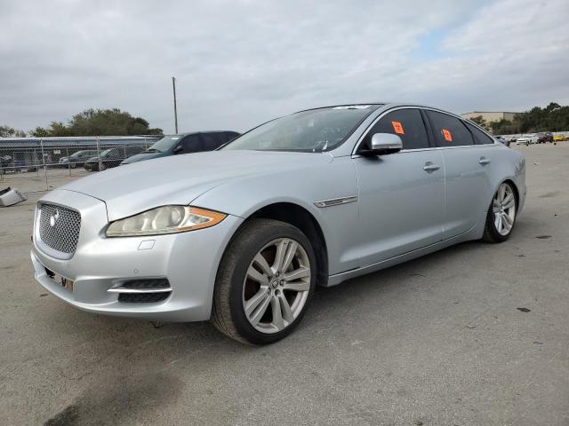 Jaguar Xj (2011)