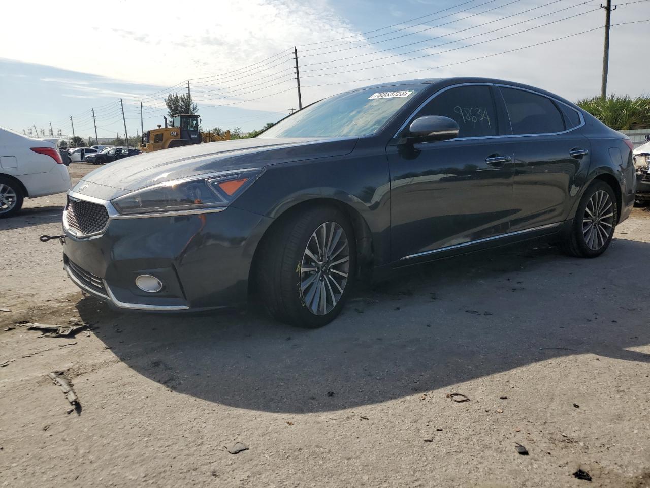 Kia Cadenza (2017)