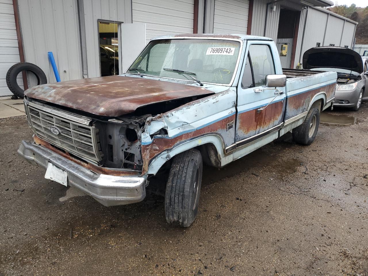 Ford F-150 (1986)