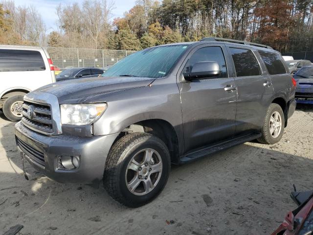 Toyota Sequoia (2015)