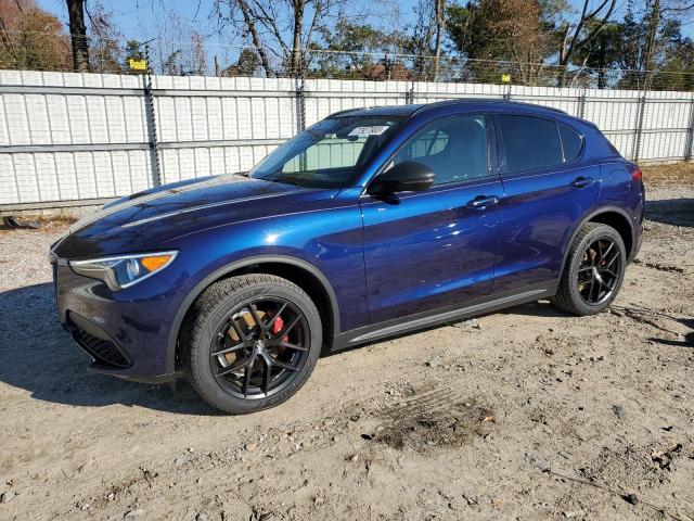 Alfa-romeo Stelvio (2020)