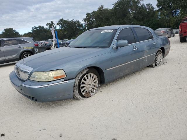 Lincoln Towncar (2003)