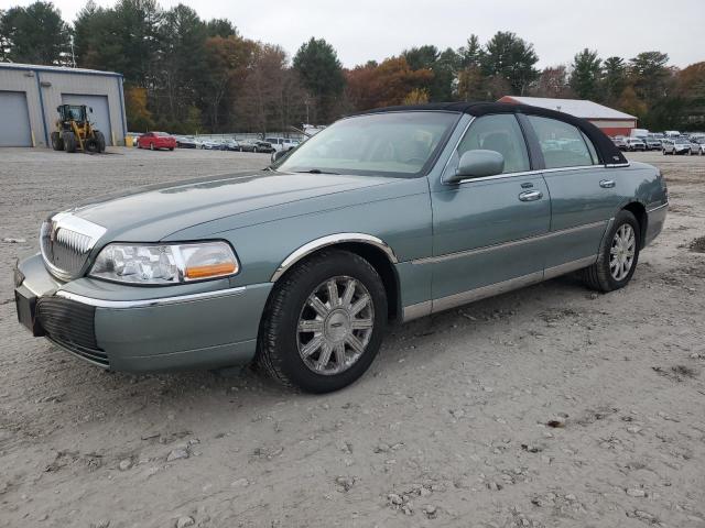Lincoln Towncar (2006)