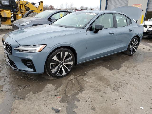 Volvo S60 b5 mom (2022)