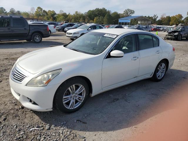 Infiniti G37 (2013)