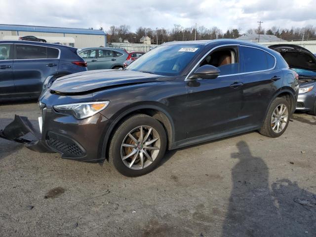 Alfa-romeo Stelvio (2018)