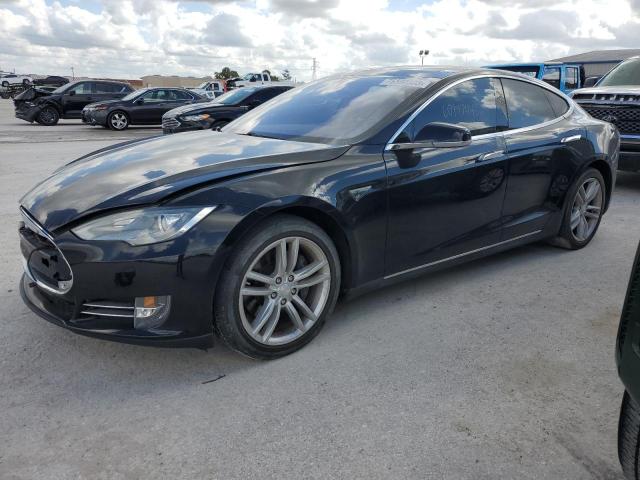 Tesla Model s (2014)