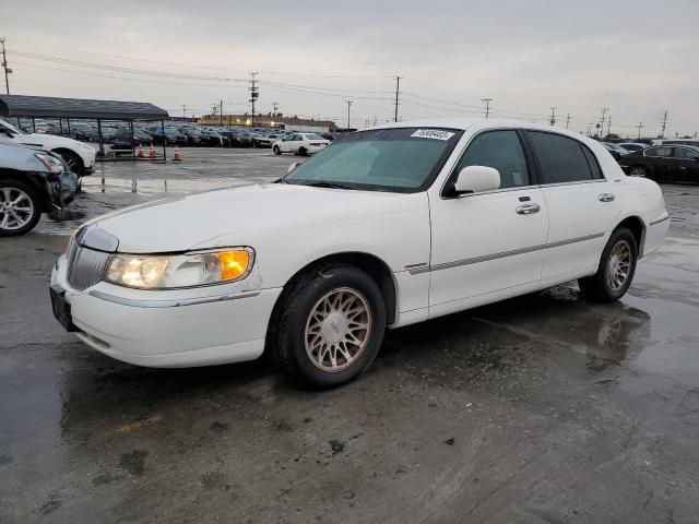 Lincoln Towncar (2001)