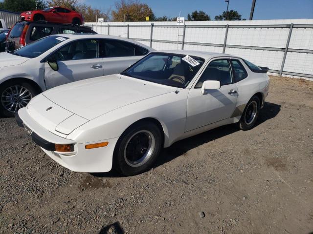 Porsche 944 (1983)