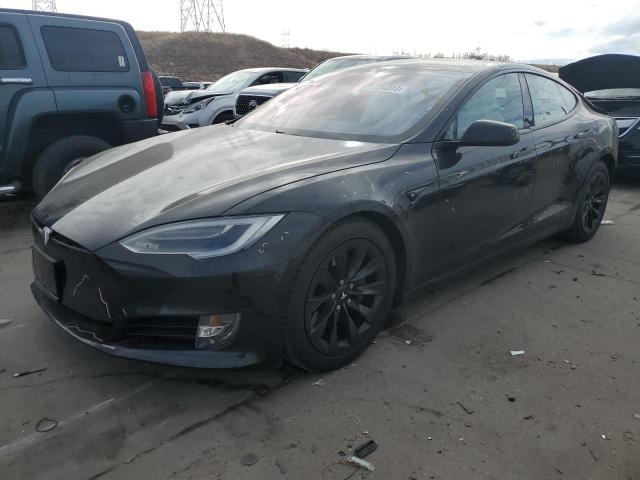 Tesla Model s (2016)