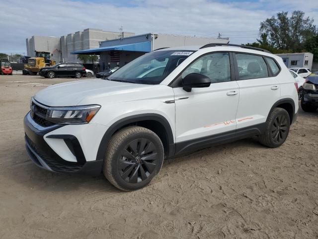 Volkswagen Taos s (2023)