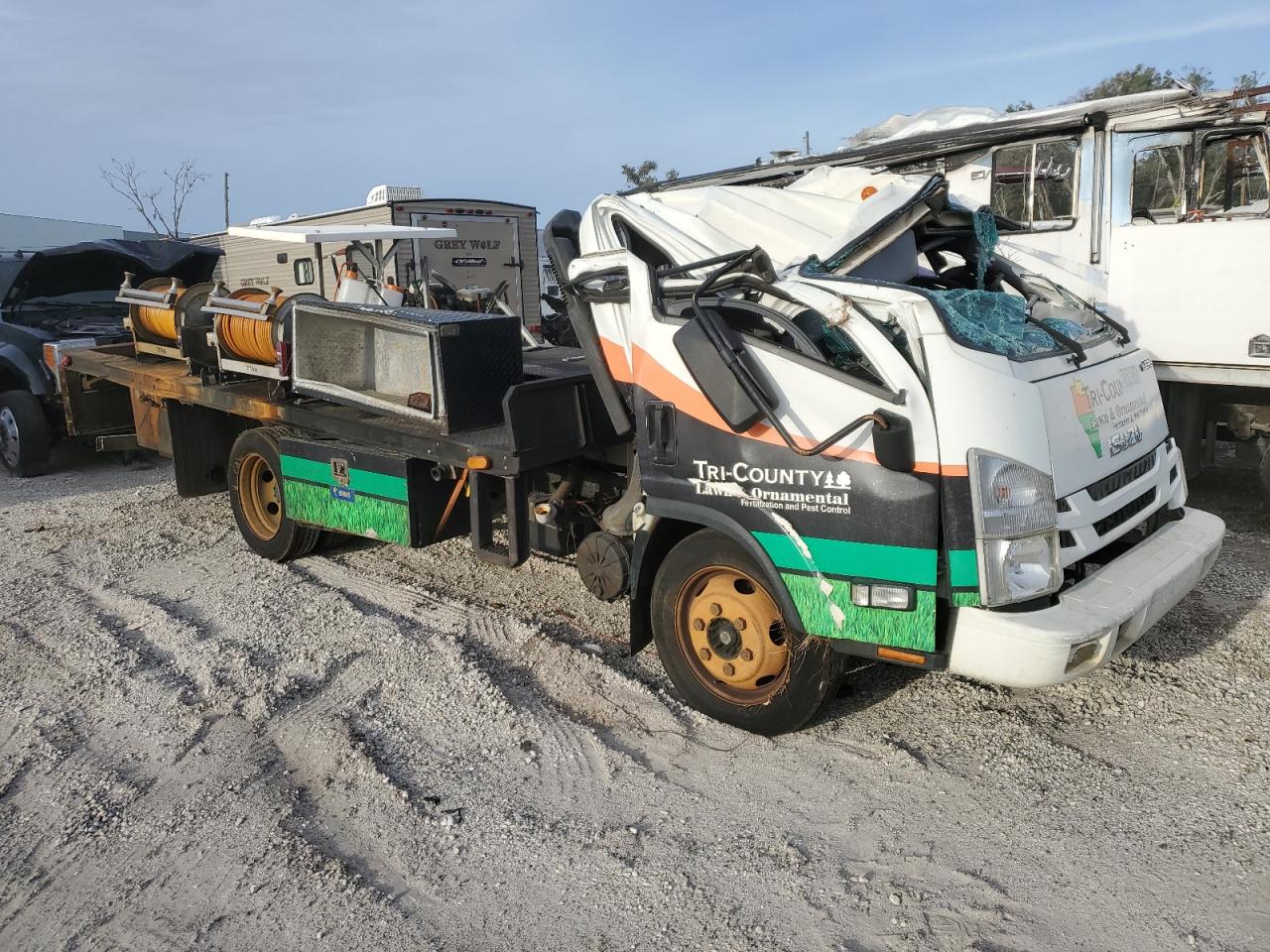 Isuzu Npr (2016)