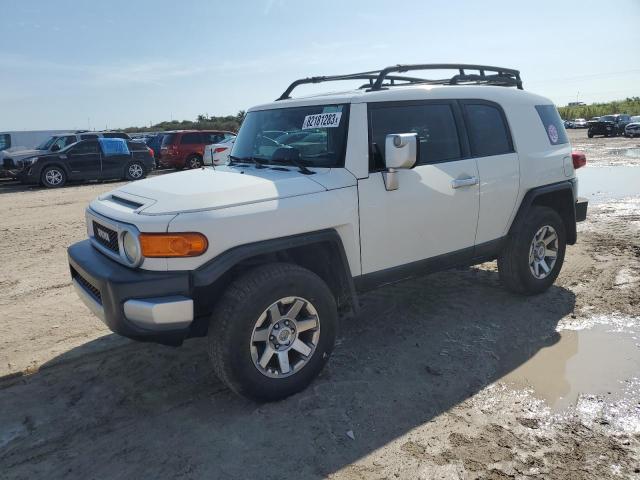 Toyota Fj cruiser (2014)