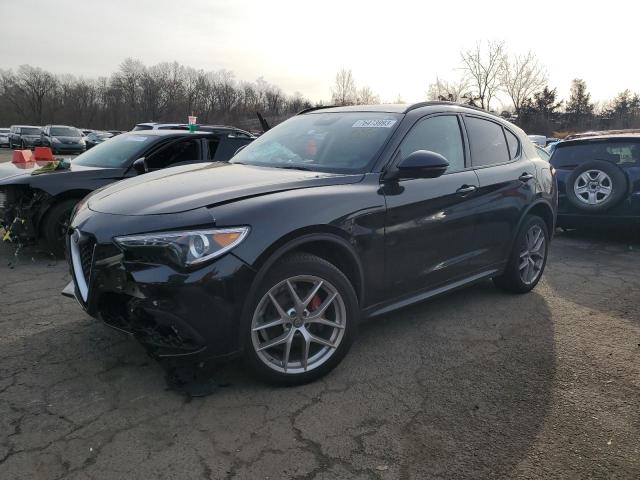 Alfa-romeo Stelvio (2018)