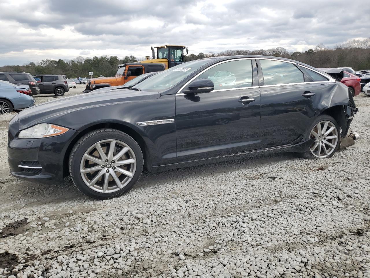 Jaguar Xj (2011)