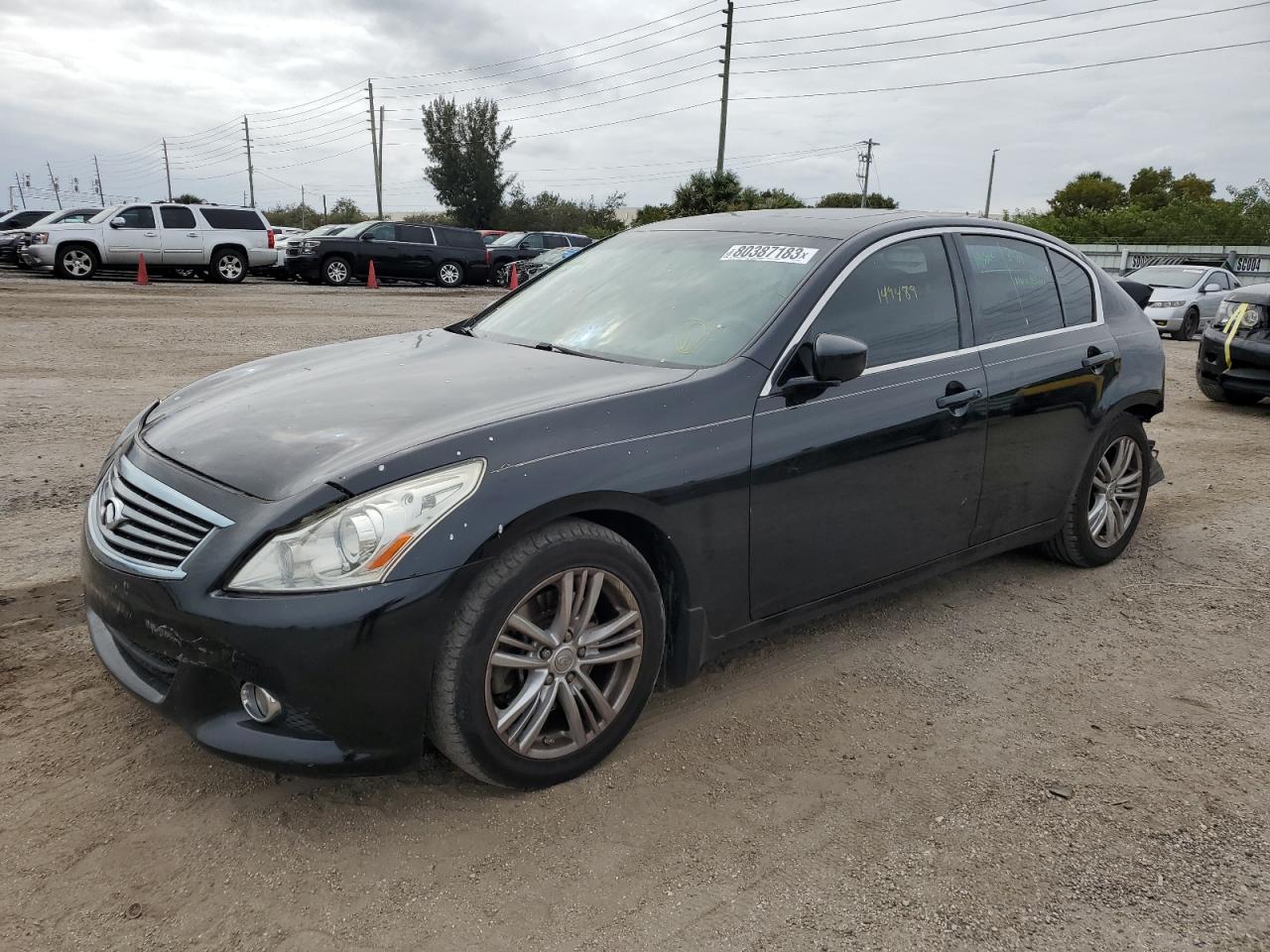 Infiniti G (2013)