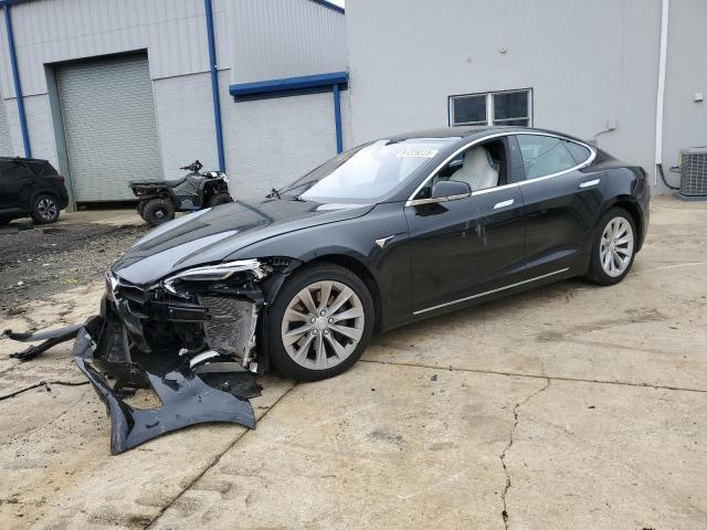 Tesla Model s (2017)