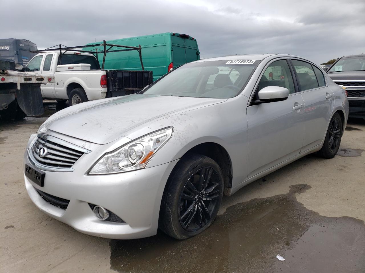 Infiniti G (2013)