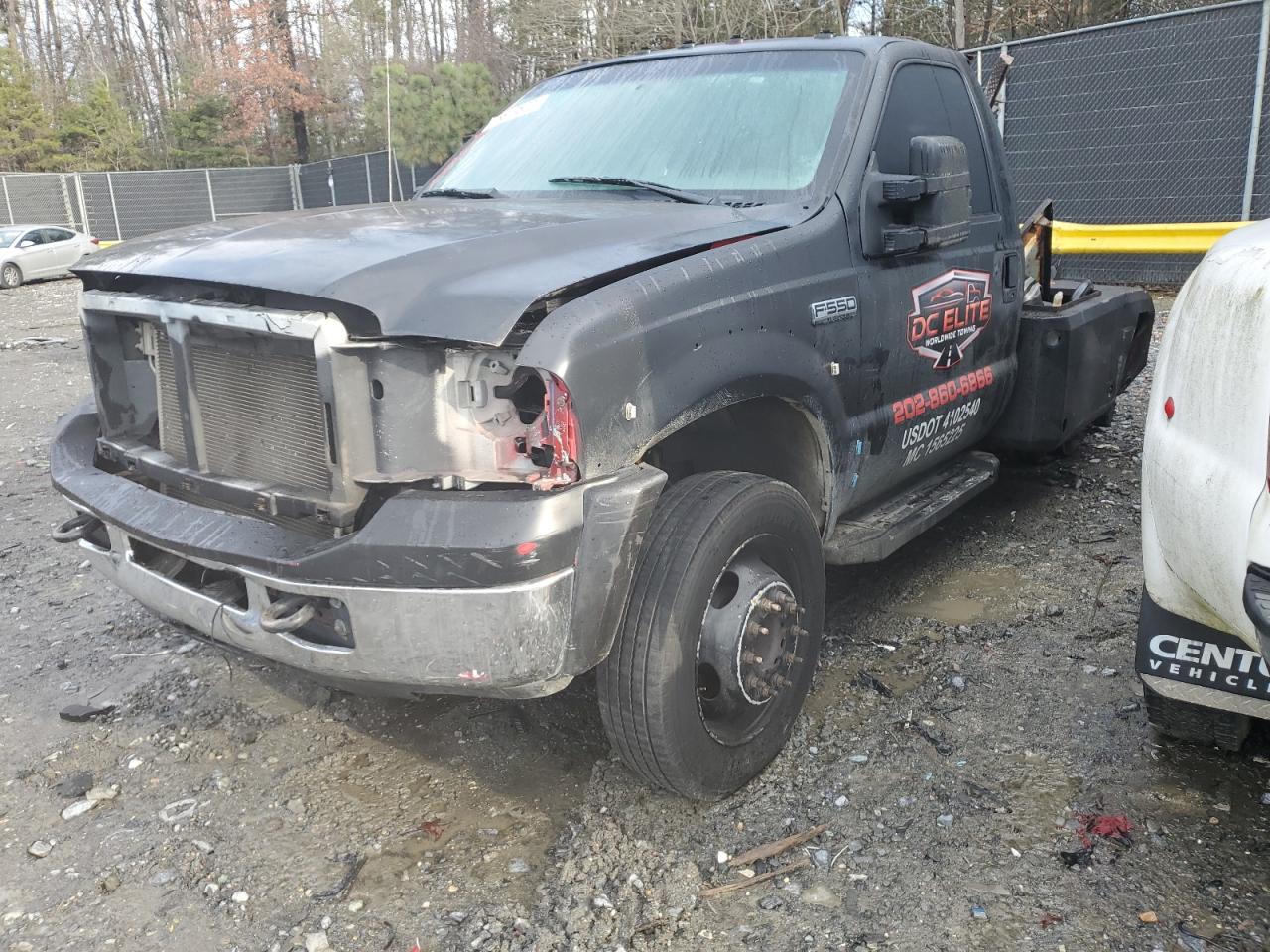 Ford F550 (2006)