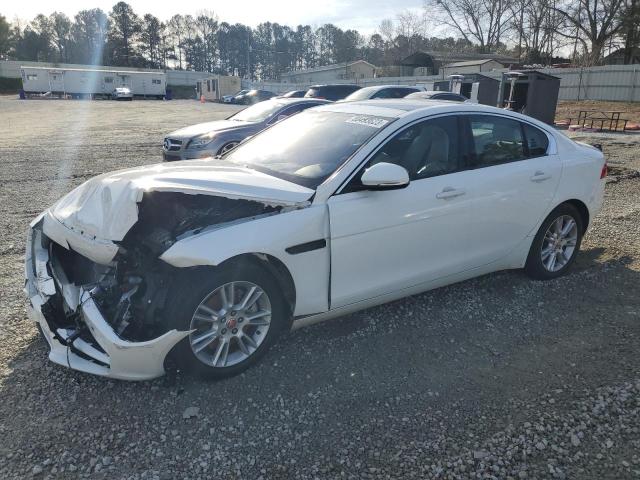 Jaguar Xe (2017)