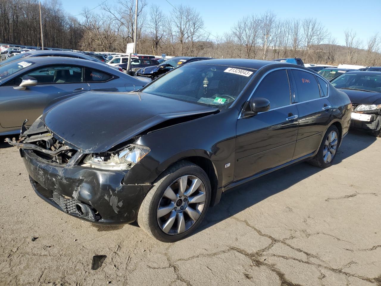 Infiniti M (2006)