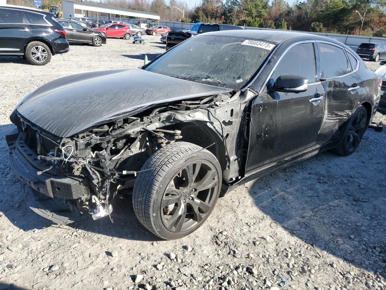 Infiniti Q70 (2015)