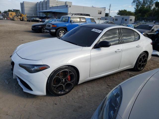 Alfa-romeo Giulia sup (2022)