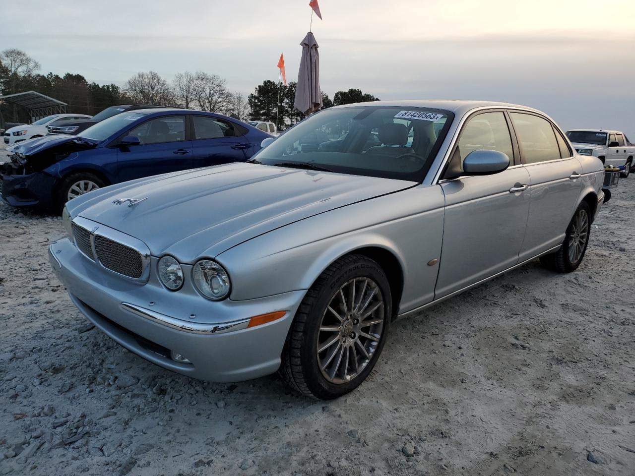Jaguar Xj (2006)