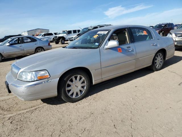 Lincoln Towncar (2011)