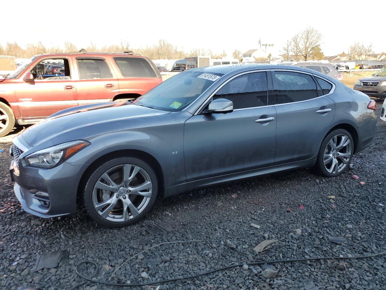 Infiniti Q70 (2017)