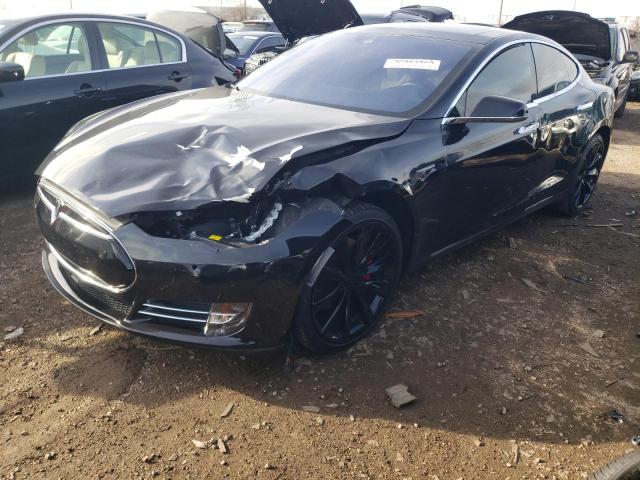 Tesla Model s (2015)