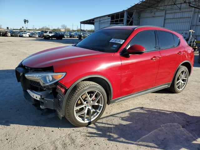 Alfa-romeo Stelvio (2017)