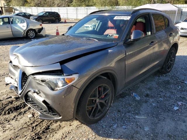 Alfa-romeo Stelvio (2018)