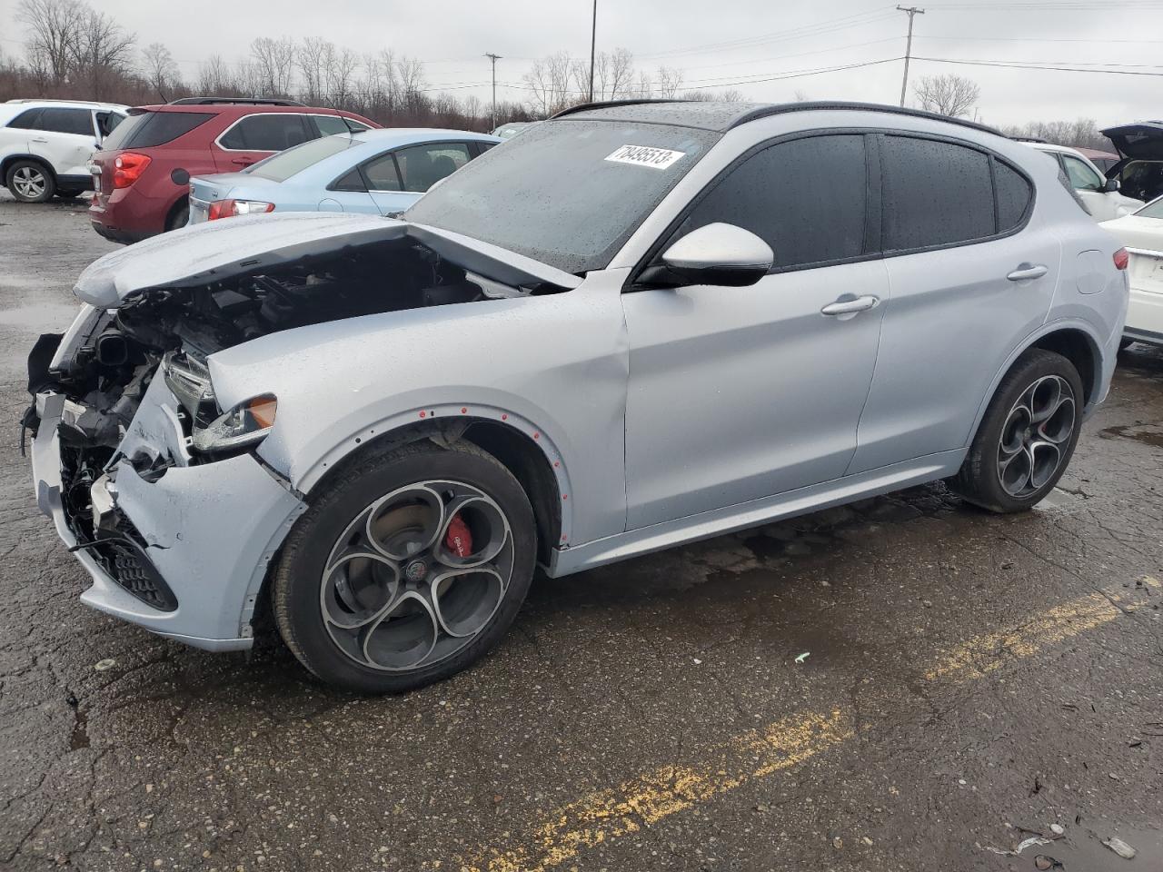 Alfa-romeo Stelvio (2021)