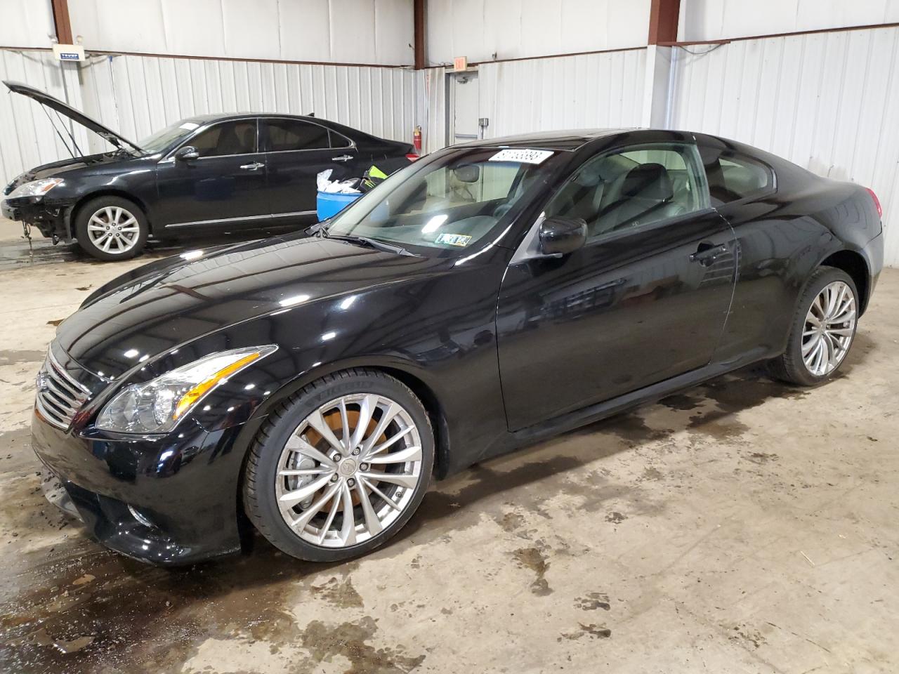 Infiniti G (2012)