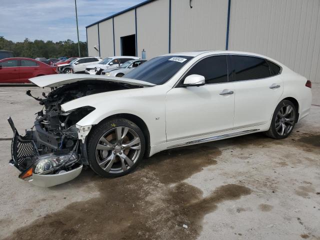 Infiniti Q70 (2016)