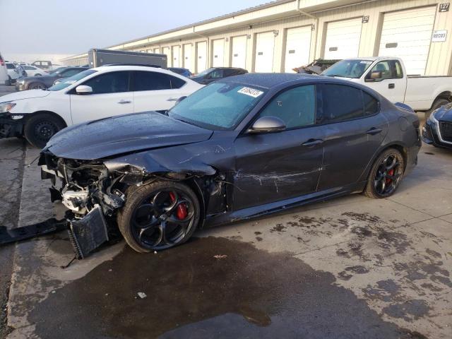 Alfa-romeo Giulia (2017)