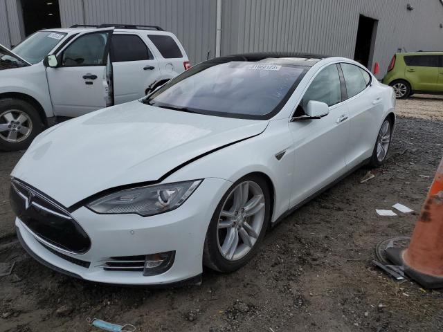Tesla Model s (2014)