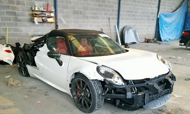 Alfa-romeo 4c (2016)