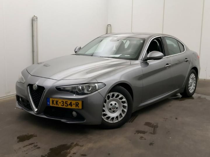 Alfa-romeo Romeo (2016)