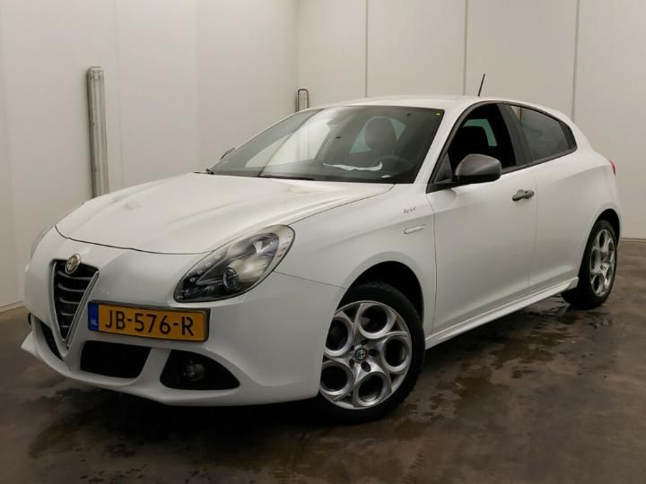 Alfa-romeo Romeo (2016)