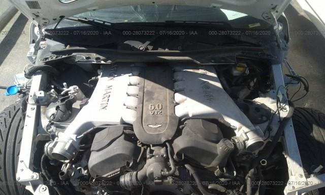 Aston-martin V12 2015